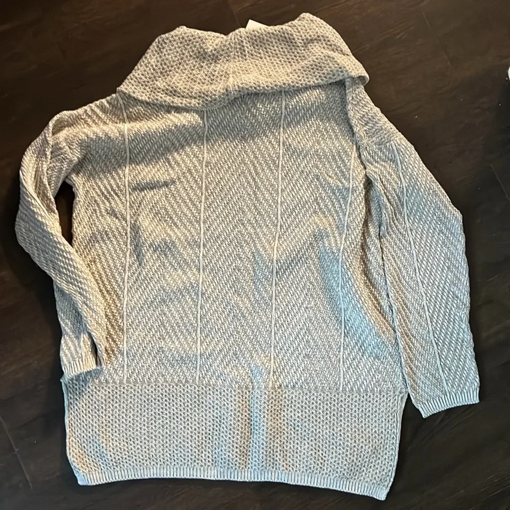 NWT Cowl/Turtle Neck Sweater - Picture 4 of 4